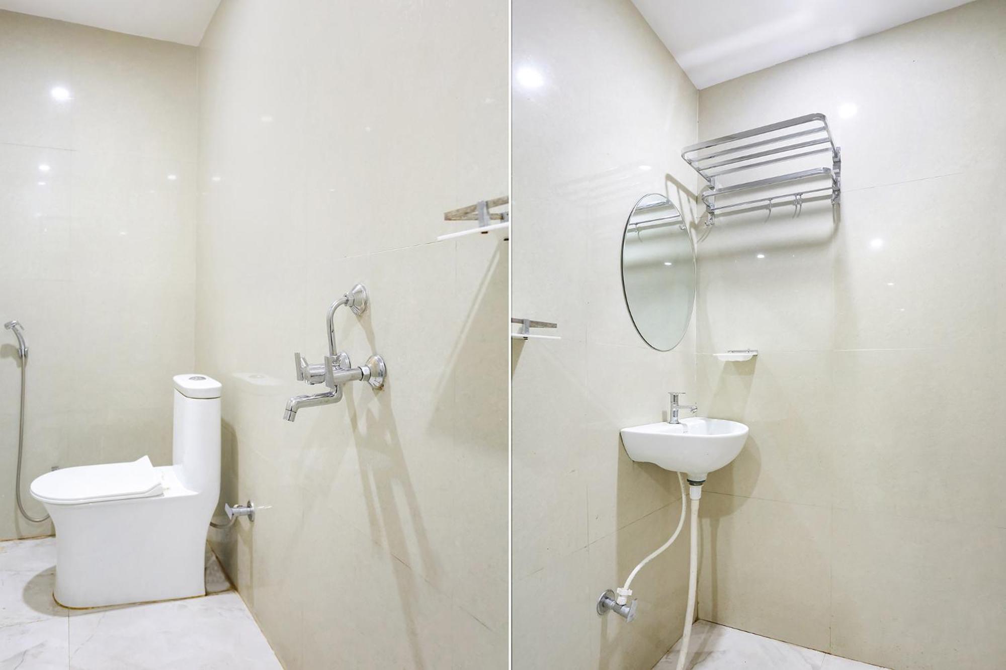 Fabhotel Hari Kunj 900 M From Kashi Vishwanath Temple Варанаси Экстерьер фото